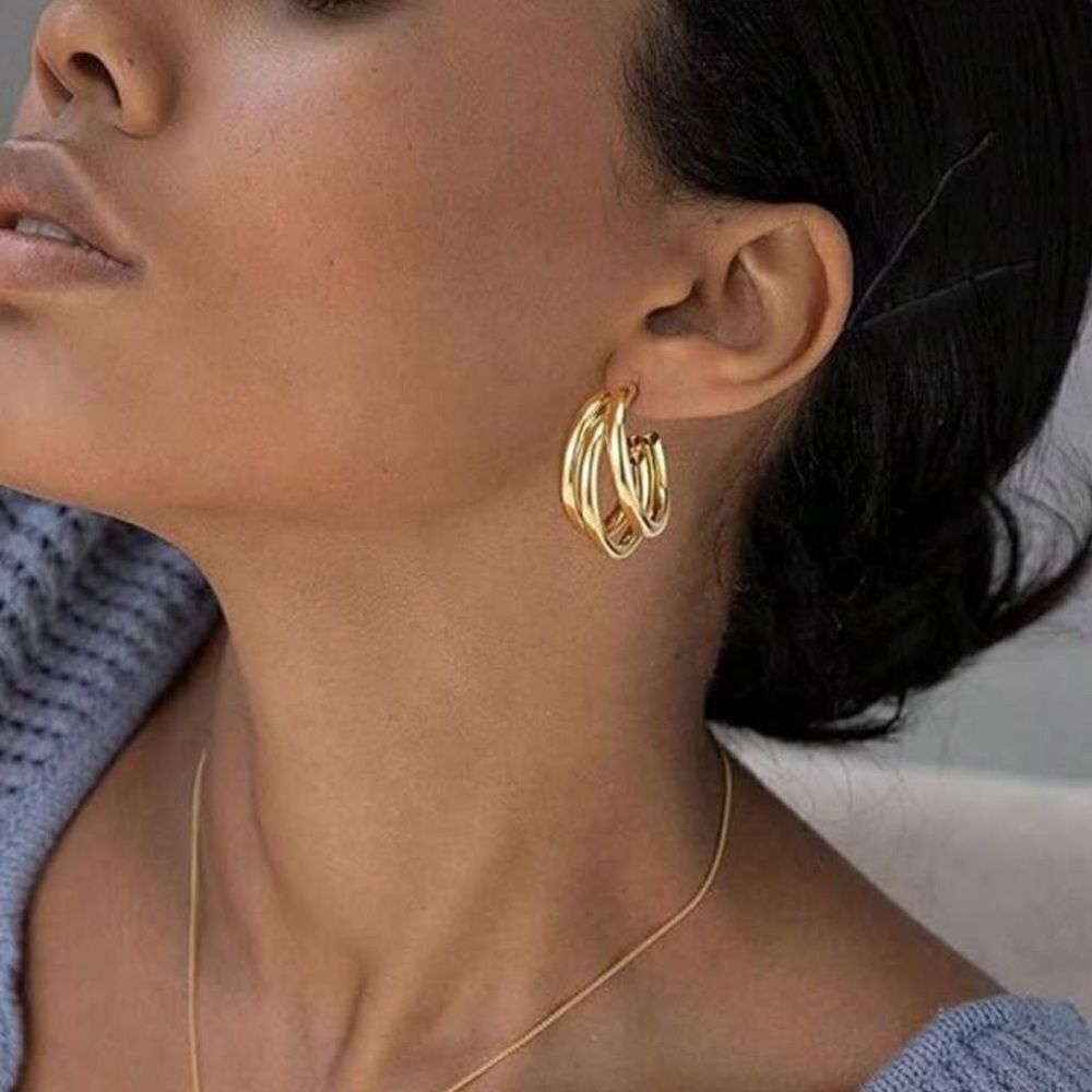 Gold hoop  earrings S341